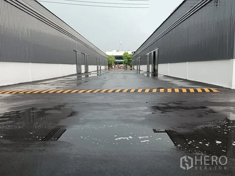 รูป ให้เช่า โกดัง 400 ตรม คลองเตย คลองเตย กรุงเทพมหานคร - รูปที่ 1/12