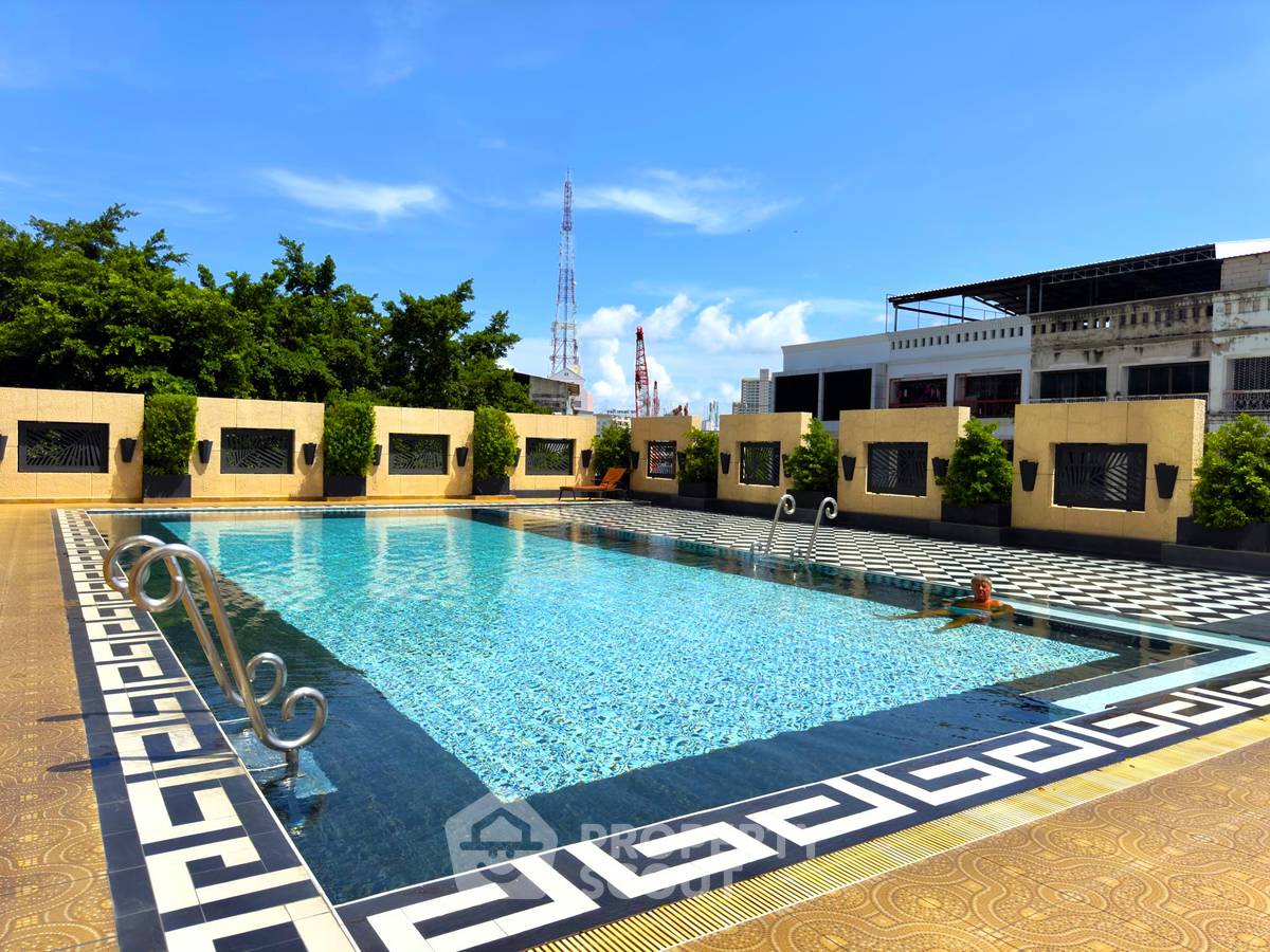 รูป ห้อง 1 ห้องนอน ชั้น 19 City Garden Tower Condominium ขาย (ID 3281641) - รูปที่ 2/26