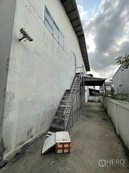 รูป ให้เช่า โรงงาน 864 ตรม บางบัวทอง นนทบุรี - รูปที่ 4/19