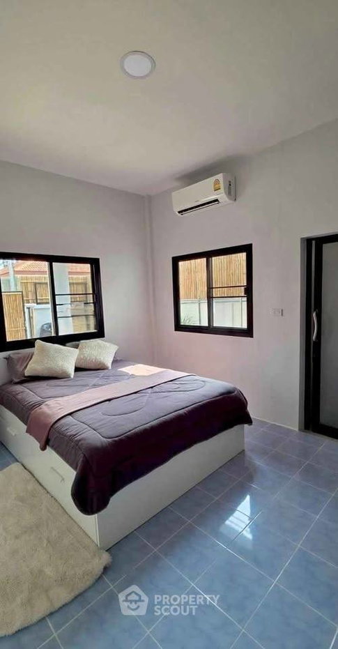 รูป บ้าน 3-ห้องนอน ใกล้ เมืองหัวหิน (ID 3289577) - รูปที่ 2/12