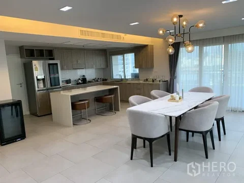 ให้เช่า คอนโด 2 ห้องนอน Sathorn Park Place (สาธร พาร์ค เพลส) ทุ่งมหาเมฆ สาทร กรุงเทพมหานคร BTS ศาลาแดง