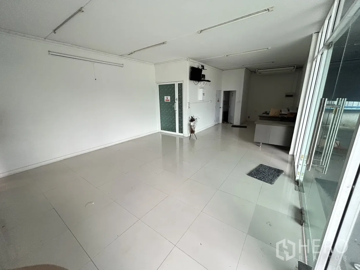 รูป ให้เช่าหรือขาย โรงงาน 800 ตรม บางใหญ่ นนทบุรี - รูปที่ 9/10