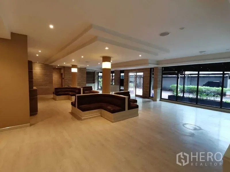 picture For rent Retail Space 320 sqm in Lumphini, Pathum Wan, Bangkok BTS Chitlom - 3/12