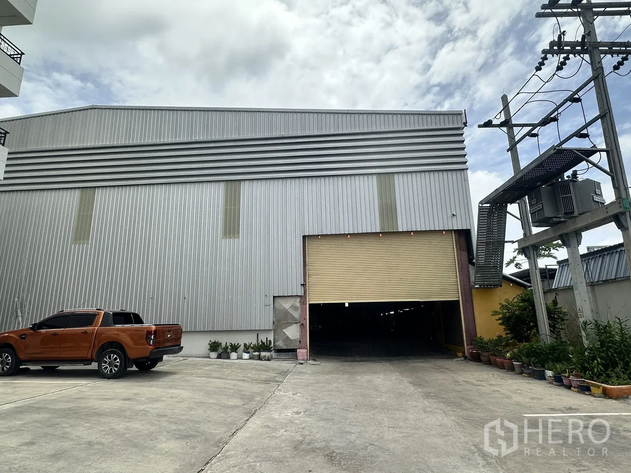 picture For rent Warehouse 3200 sq.m. in Phraek Sa, Mueang Samut Prakan, Samut Prakan - 1/8