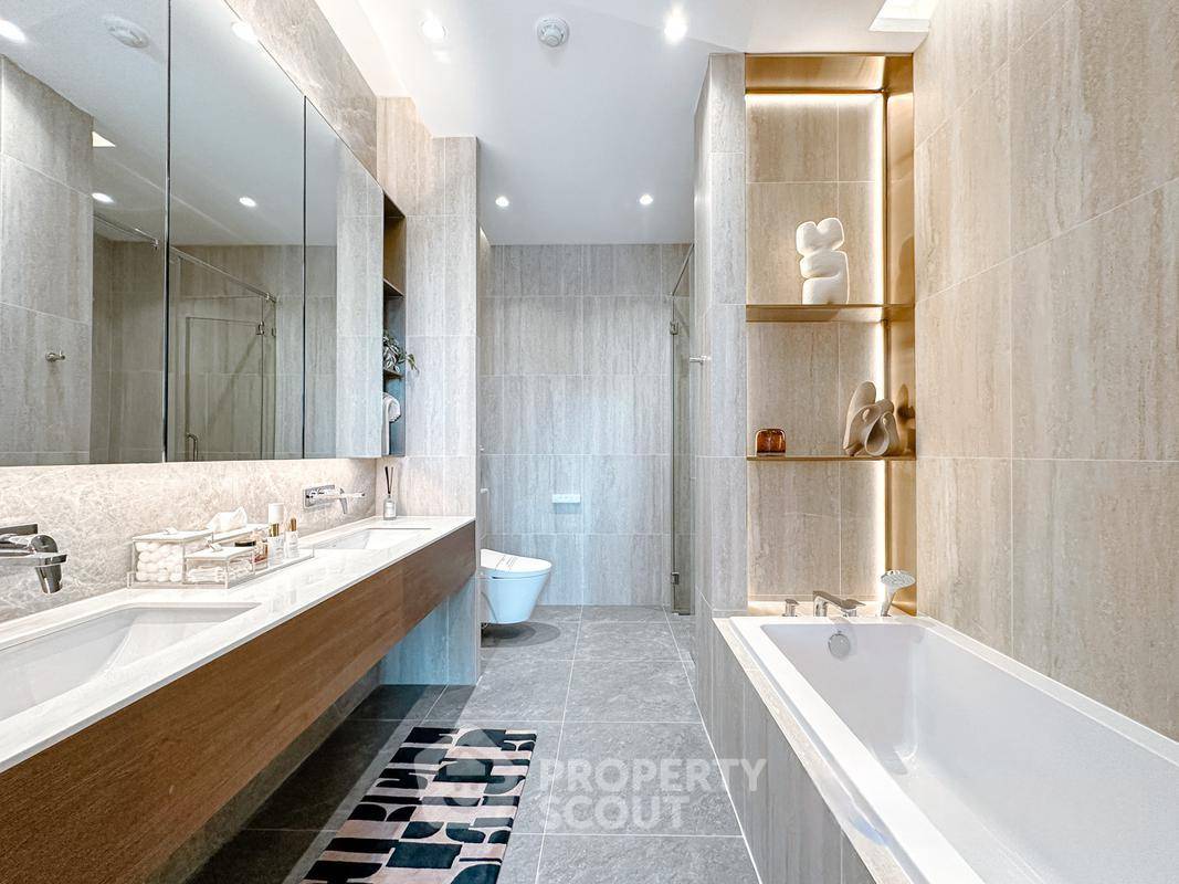 picture 2-BR Condo at Once Wongamat close to Naklua (ID 3082078) - 2/9