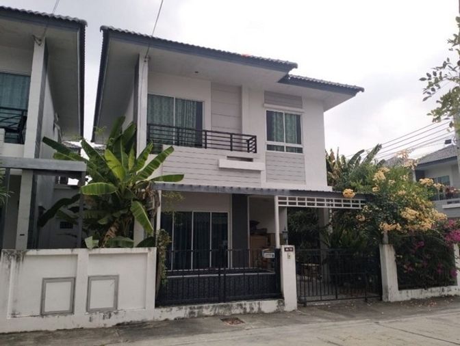 3-bed house for sale, 1 sqm, 38 sq wah, Nong Chok