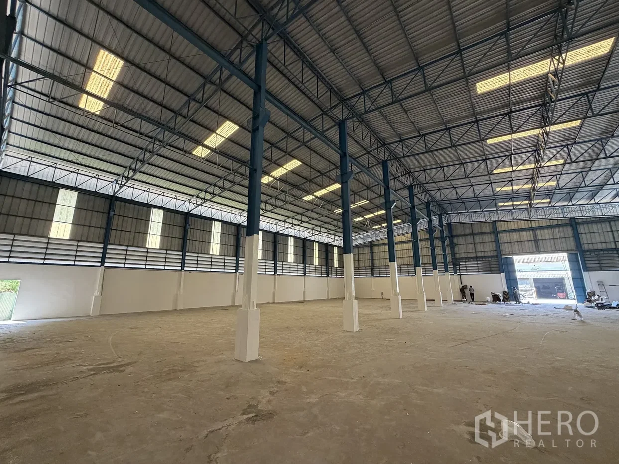 รูป ให้เช่า โรงงาน 1000 ตรม บางเสาธง บางเสาธง สมุทรปราการ - รูปที่ 2/6