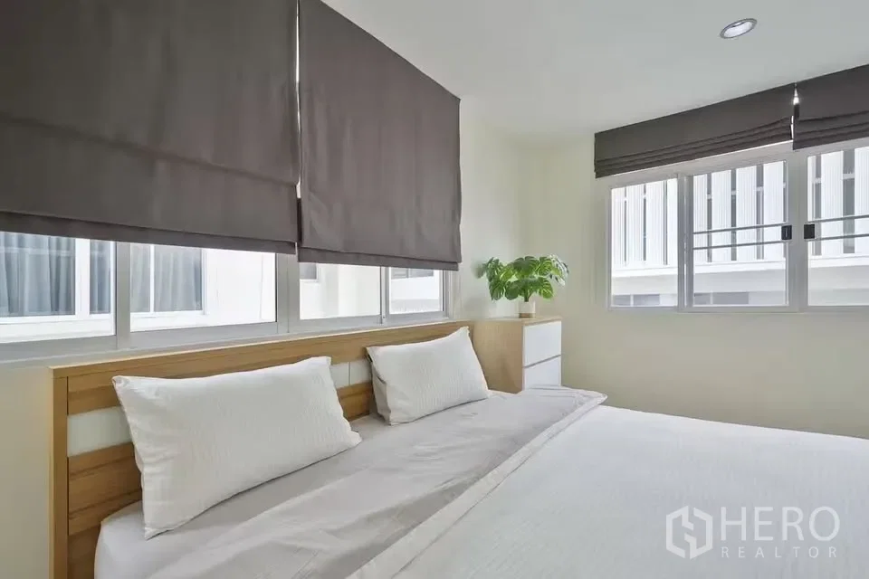 picture For rent 5 Bedroom Detached House in Watthana, Bangkok - 18/26