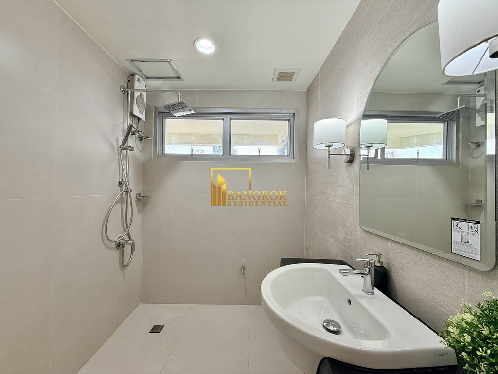picture Waterford Diamond Tower | Modernized 2 Bed Condo For Sale - BR61951CD - 18/42