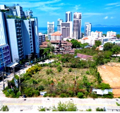 Land for sale Bang Lamung Chonburi : 1,808 m² Land for Sale close to Phratamnak (ID 3294234)