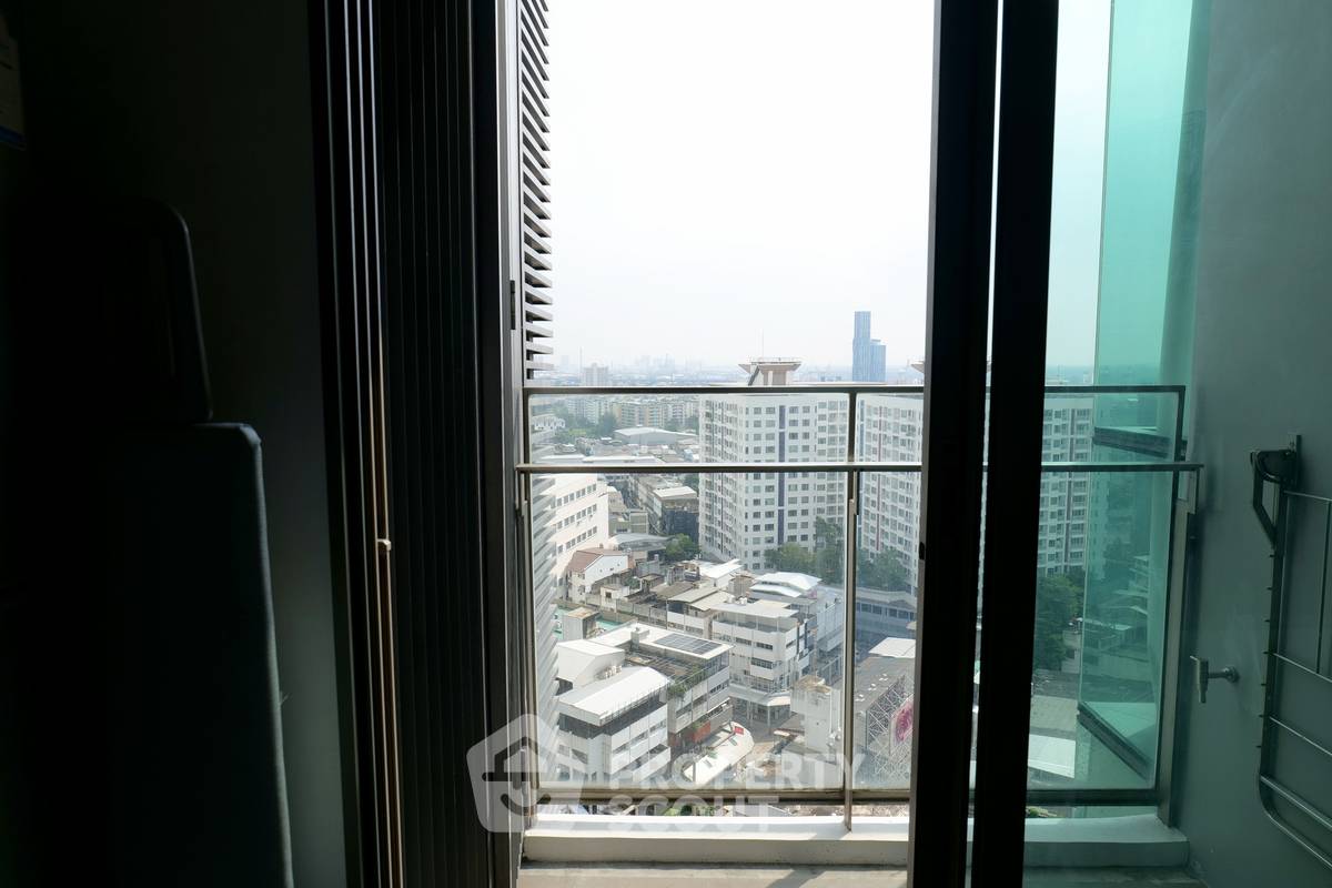 รูป คอนโด 1-ห้องนอน ที่ เดอะ รูม สุขุมวิท 69 ใกล้ BTS พระโขนง (ID 3292309) - รูปที่ 19/19