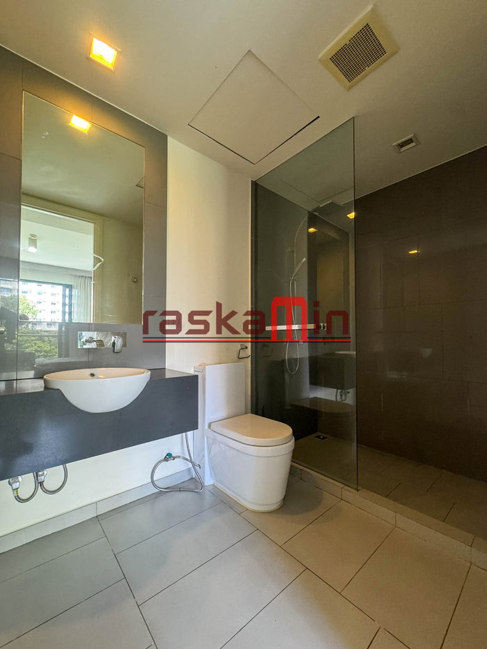 picture Zire Wongamat Condo for Sale – Studio, Low Floor - 13/20