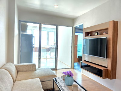ขายคอนโด :  Rhythm Sukhumvit 50 ห้องกว้าง 45 ตรม. ชั้นสูง 1 ห้องนอน 1 ห้องน้ำ ราคาดีมาก สระว่ายน้ำลอยฟ้า ฟิตเนส ใกล้ BTS อ่อนนุช