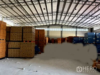 Factory for rent : For rent Warehouse 2000 sqm in Bang Bo, Samut Prakan