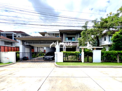 Houses for sale Denla British School : Setthasiri Chaiyaphruek - Chaengwattana / 5 Bedrooms #HCYP084