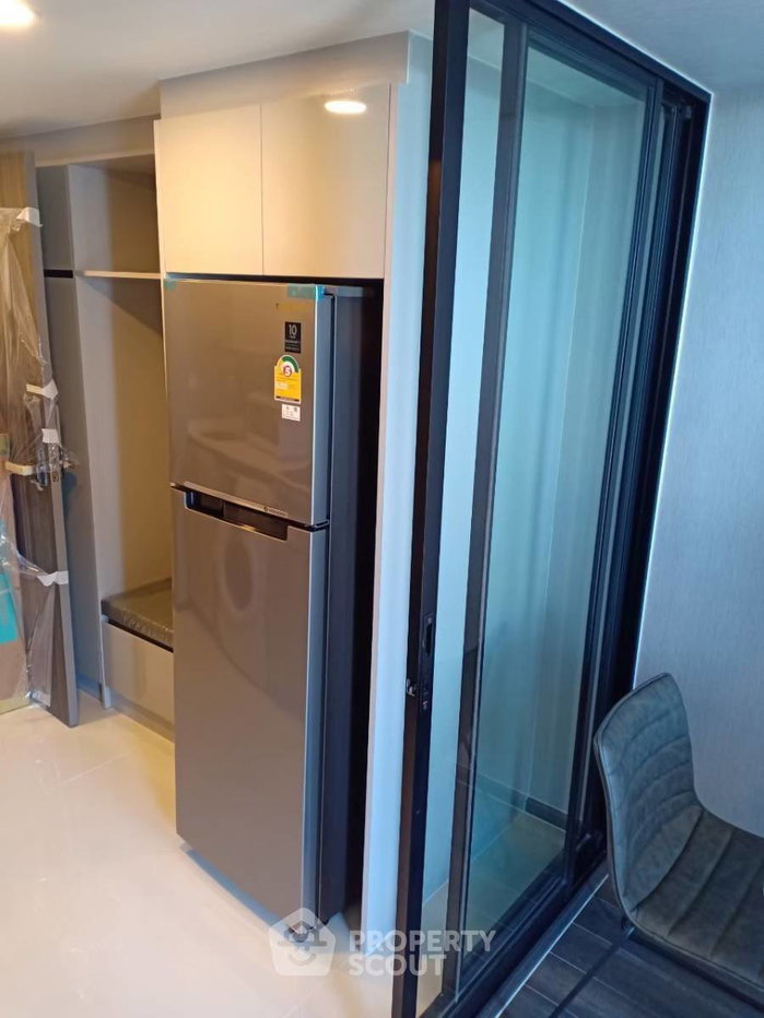 รูป ชั้น 15 คอนโด 1 ห้องนอน KnightsBridge Space Rama 9 ห่าง MRT พระราม 9 เพียง 300 ม. (ID 2952646) - รูปที่ 3/9