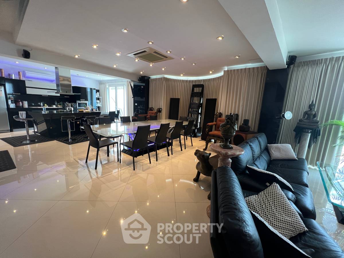 รูป คอนโด 2-ห้องนอน ที่ พีค คอนโดมิเนียม ใกล้ ถนนพระตำหนัก พัทยา (ID 3281789) - รูปที่ 14/46
