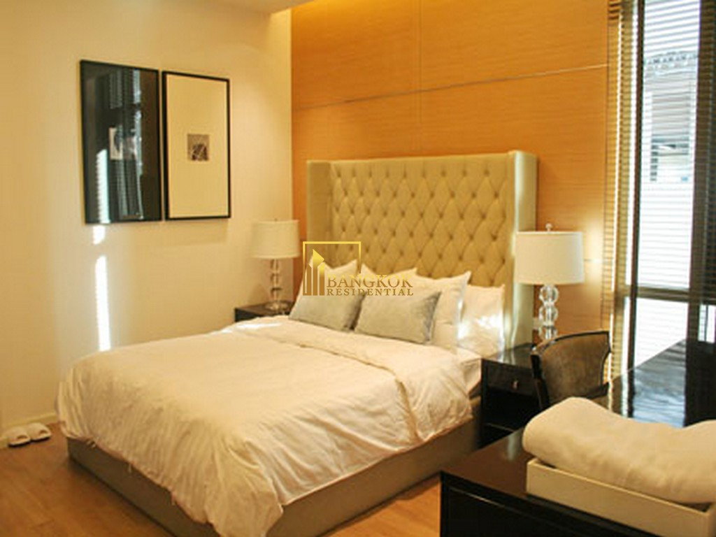 รูป Fully Equipped 3 Bedroom Luxury Apartment in Ekkamai - BR20048AP - รูปที่ 9/18