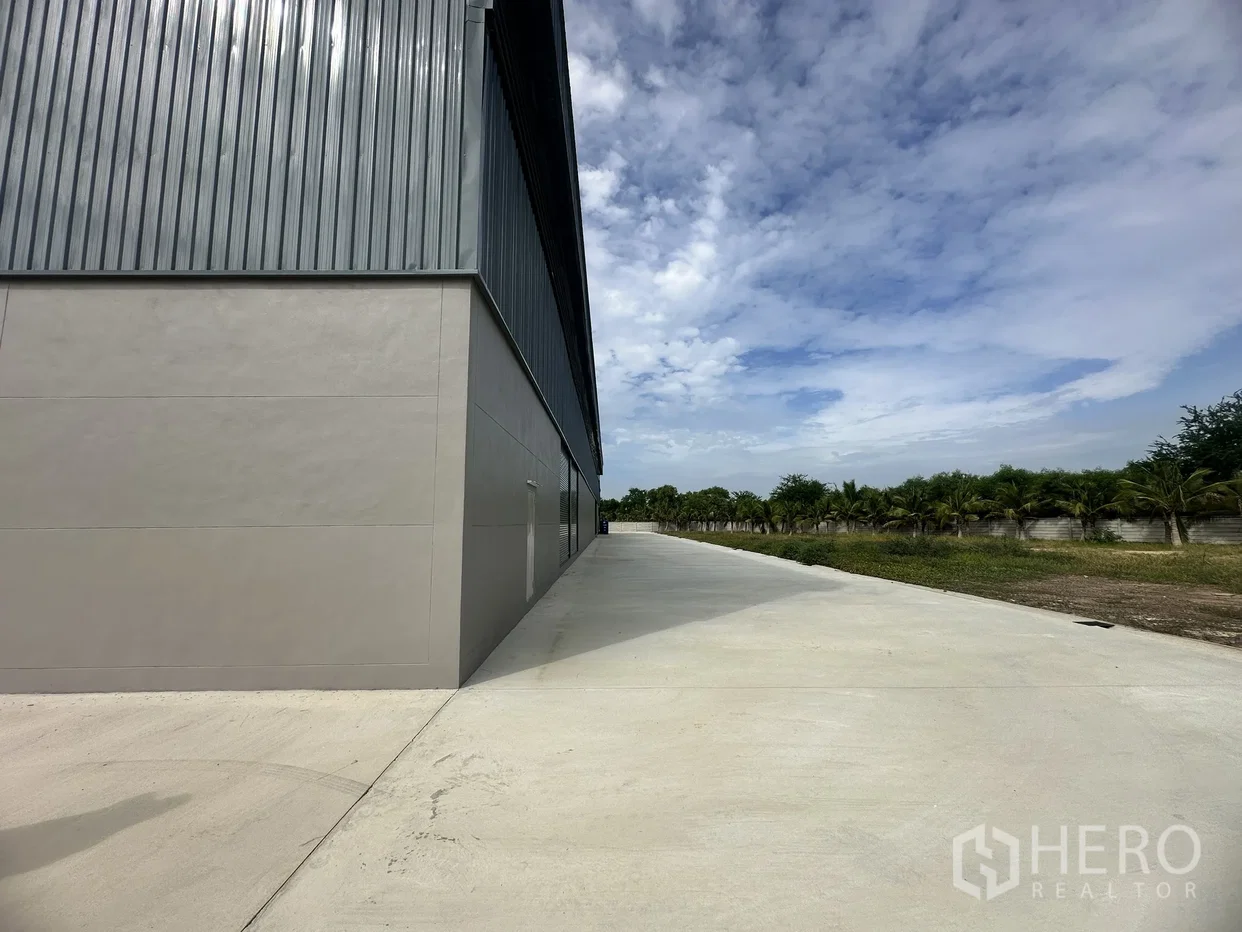 รูป ให้เช่าหรือขาย โรงงาน 3600 ตรม นราภิรมย์ บางเลน นครปฐม - รูปที่ 5/11