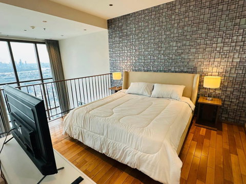 คอนโดให้เช่า : The Emporio Place (ดิ เอ็มโพริโอ เพลส) (Bts Phrom Phong ) MK-02 line @livingbkk 