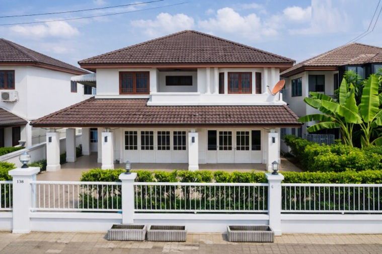 ให้เช่าบ้านเดี่ยว 3 ห้องนอน 280 ตร.ม. 70 ตร.ว. เขตทวีวัฒนา