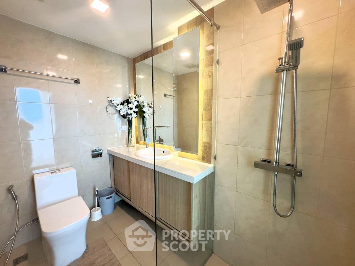 รูป ห้อง 1 ห้องนอน ชั้น 19 City Garden Tower Condominium ขาย (ID 3281641) - รูปที่ 13/26