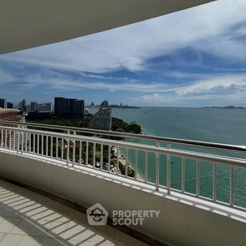 Pet-Friendly 3-BR 265 Sqm Saranchol Condominium Wong Amat (ID 3291716)