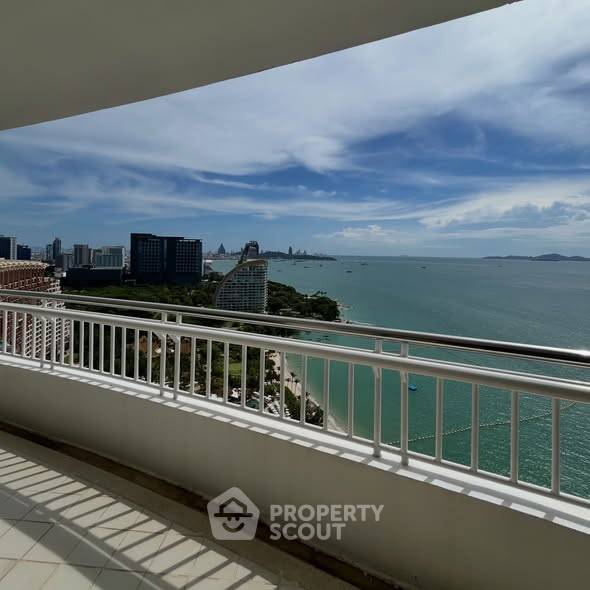 รูป เลี้ยงสัตว์ได้ 3 ห้องนอน 265 ตร.ม. Saranchol Condominium Wong Amat (ID 3291716) - รูปที่ 1/16