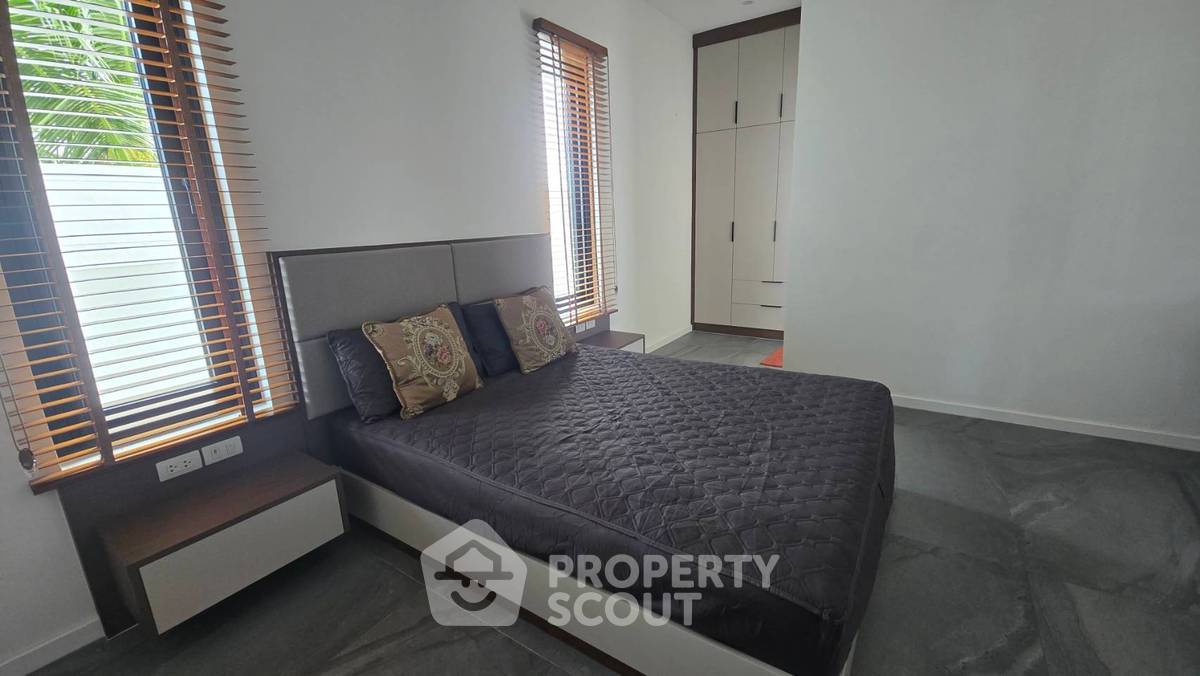 รูป วิลล่า 3-ห้องนอน ที่ ไฮแลนด์ วิลล่า 2 ใน หินเหล็กไฟ (ID 3289565) - รูปที่ 2/26