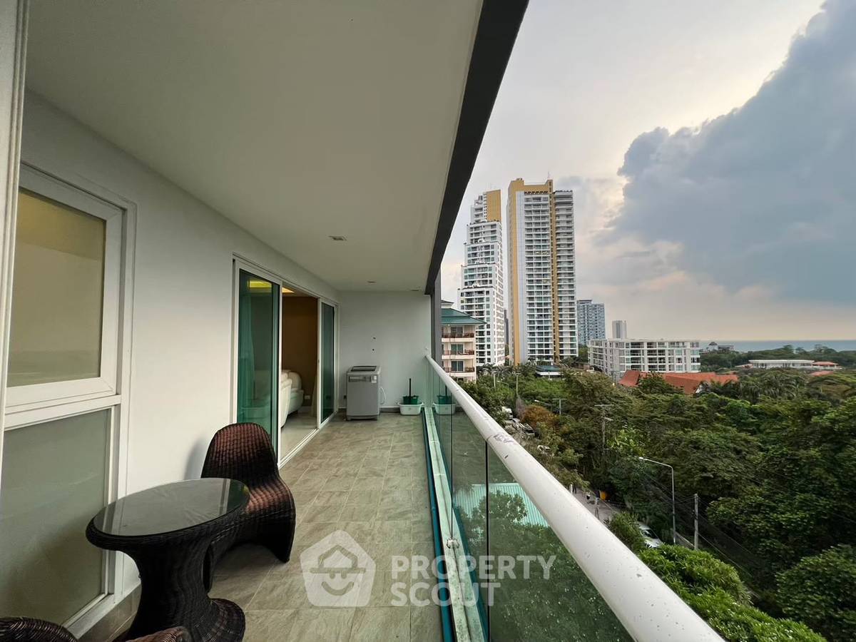 picture 2-BR Condo For Sale At Cosy Beach View, Phratamnak (ID 3282264) - 9/13