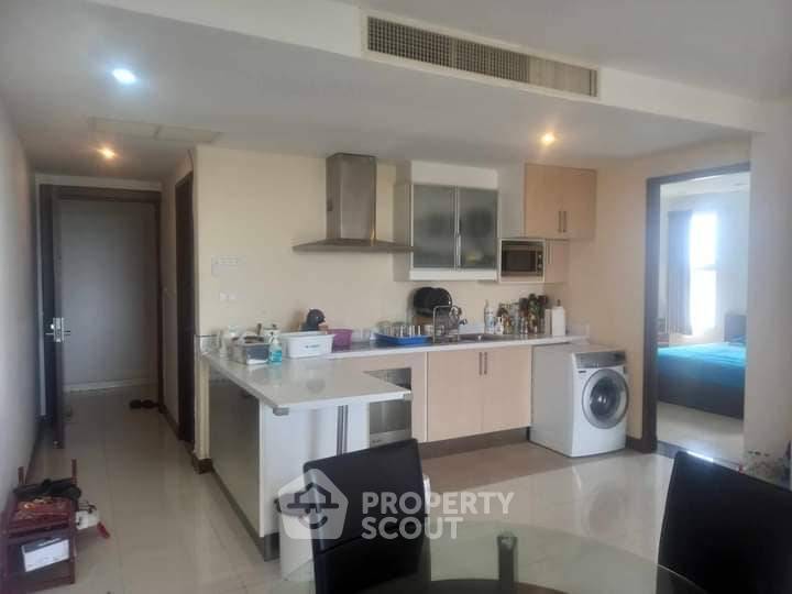 รูป คอนโด 2 ห้องนอน ขายที่ La Royale Beach Condo พัทยา (ID 3282507) - รูปที่ 3/7