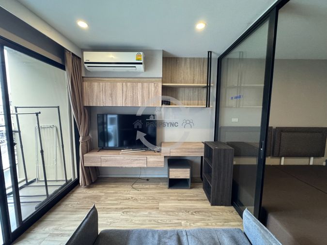 ให้เช่าคอนโด 1 ห้องนอน 30 ตร.ม. บลอสซั่ม คอนโด แอท สาทร - เจริญราษฎร์