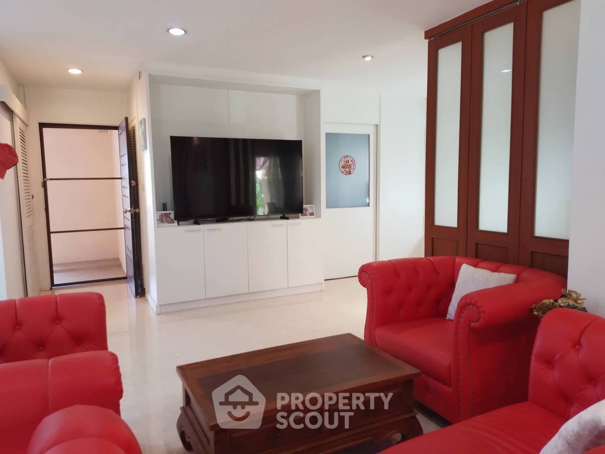 รูป คอนโด 1 ห้องนอน ขนาด 87 ตร.ม. ขายที่ Chateau Dale Thai Bali Jomtien (ID 3281633) - รูปที่ 3/27