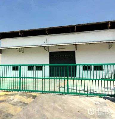 Factory for rent International Laboratories : For rent Warehouse 1200 sq.m. in Bang Sao Thong, Samut Prakan