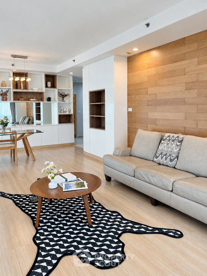 picture 2-BR Condo at The Rajdamri near BTS Ratchadamri (ID 3291225) - 2/10