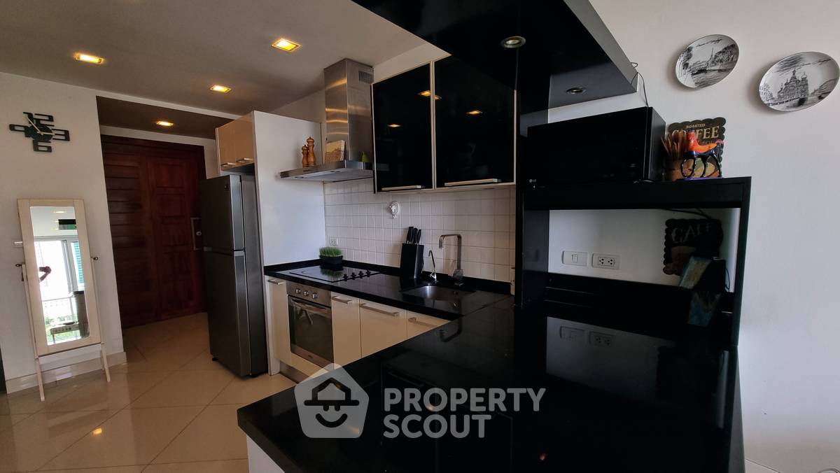 รูป ขายคอนโด 2 ห้องนอน Laguna Heights Condominium ย่านปราสาทสัจธรรม (ID 3281722) - รูปที่ 13/21