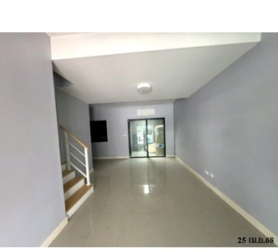 ขายทาวน์โฮม 3 ห้องนอน 18.2 ตร.ว. เดอะ คอนเนค อ่อนนุช - วงแหวน