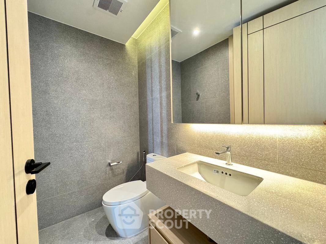 รูป คอนโด 1 ห้องนอน AROM WONGAMAT ใกล้ปราสาทสัจธรรม (ID 2785645) - รูปที่ 3/14