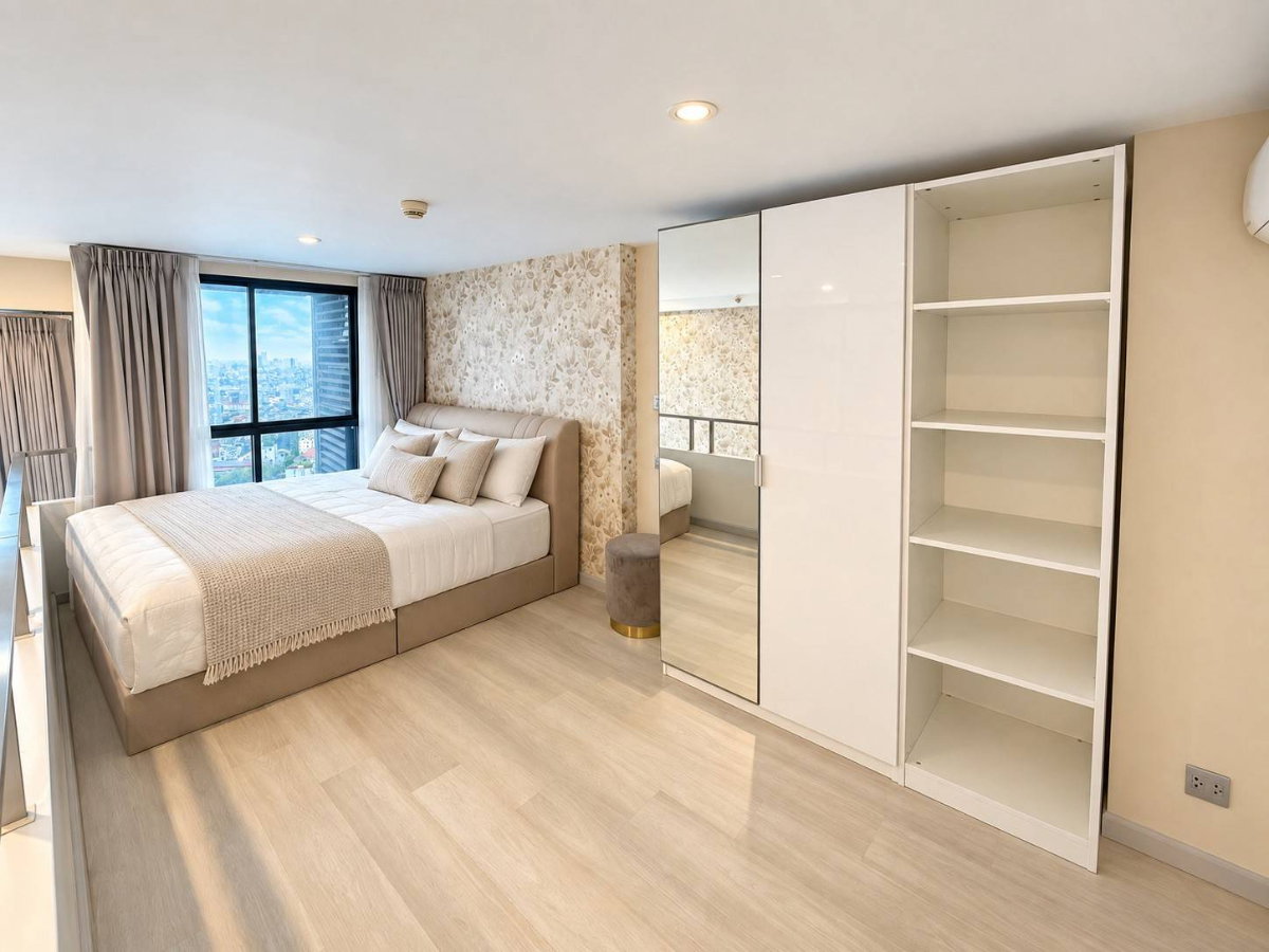 รูป Condo for RENT : Knightsbridge Prime sathorn    𝐒𝐢𝐳𝐞 : 42 sqm. DUPLEX 1 Bed /1 Bath /working room/ City view / Closed Kitchen  𝐅𝐥𝐨𝐨𝐫 : 31st - รูปที่ 8/10