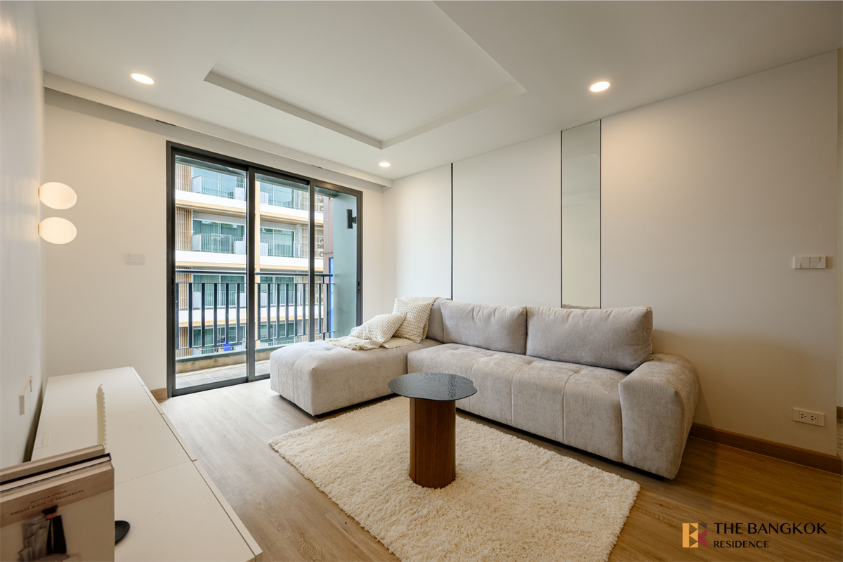 picture Voque Sukhumvit 16 High-potential Location, Not as Expensive as You Think - 9/10