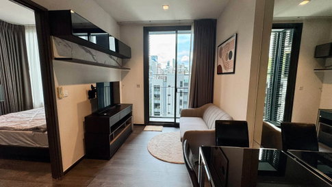 (RR011) Edge Sukhumvit 23 condo | For Rent | Newly renovated ✨1 Bedroom | 33 sq.m. Corner Unit | 4th Floor | North Facing  ✔️ New and Fully Furnished
