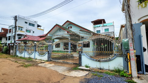 บ้านเดี่ยว 80 ตร.ว. เหมาะทำ Pool Villa พิกัดซ.ไสยวน ต.ราไวย์ ภูเก็ต 3ห้องนอน2ห้องน้ำ ที่จอด 3 คัน 