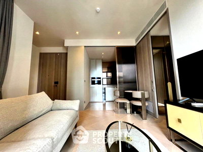 Condos for rent : 1-BR Condo At The Reserve Sathorn Near BTS Sala Daeng (ID 3296118)