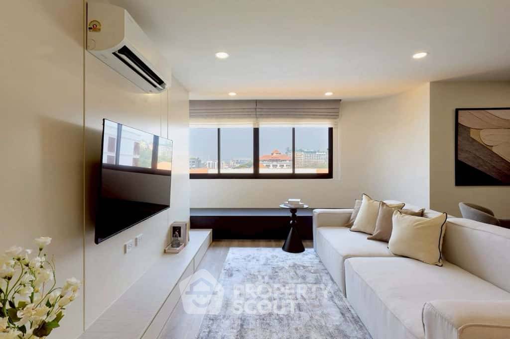 picture 2-BR Condo At Nakorn Ping Condominium In Chang Phueak (ID 3297323) - 6/20