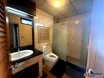 Condos for rent : Phayathai Plaza near BTS Phaya Thai Special Unit, Quality Guaranteed by Top Brands