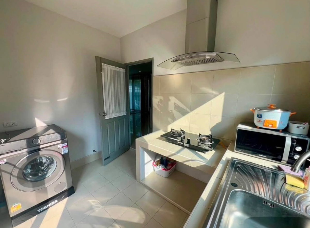 รูป 🏡 ให้เช่าบ้านเดี่ยว เฟอร์นิเจอร์ครบ พร้อมเข้าอยู่ ในโครงการคุณภาพ สิ่งแวดล้อมดี ความปลอดภัยสูง ใกล้ห้างสรรพสินค้า, โรงเรียนนานาชาติ และอื่นๆอีกมากมาย - รูปที่ 8/20