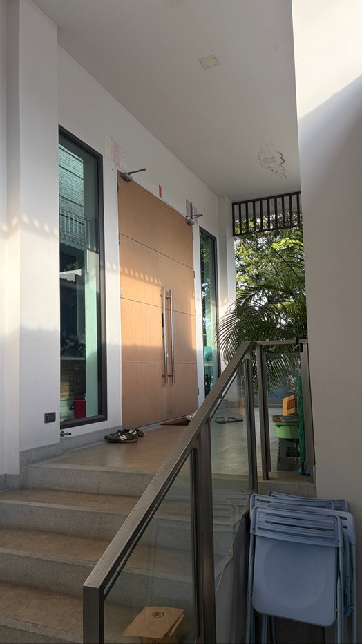 รูป ขายบ้านเดี่ยว แปลงมุม หลังใหญ่ หมู่นันทวัน ศรีนครินทร์-วงแหวน - รูปที่ 2/13