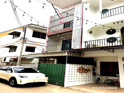 SHOP HOUSE 22.5 Sq.w. San Sai Chiang Mai for 3.4M