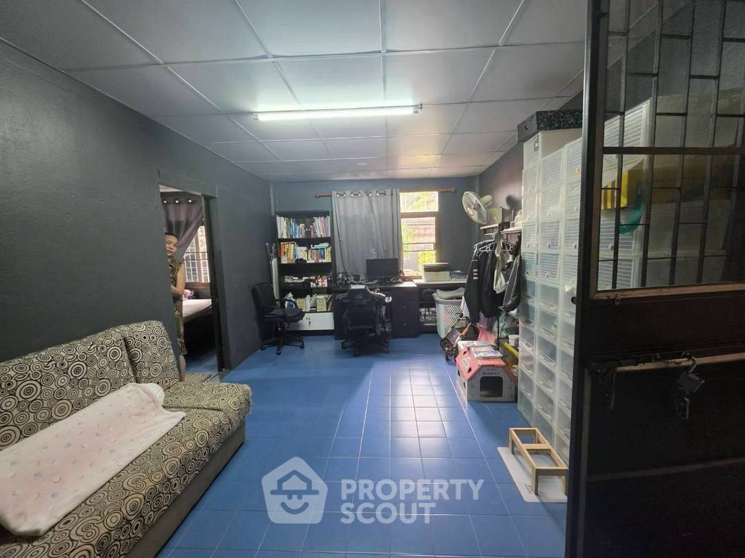 รูป บ้าน 4 ห้องนอน พื้นที่ 200 ตร.ม. ย่านอนุสาวรีย์ บางเขน (ID 3296747) - รูปที่ 4/7