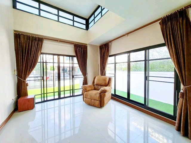 รูป 290909ssapoic ให้เช่า บ้าน ศูนย์การค้าแพชชั่นฯ 800 ม. โฮมโปร ระยอง 1 กม. เนินพระ ใจกลางเมืองระยอง บ้านเดี่ยว 2 ชั้น 3 นอน 3 น้ำ 76 ตร.ว. - รูปที่ 3/8